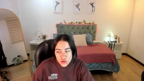Icy online show from 06.14.26