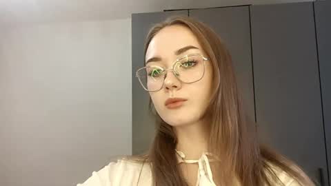 Lea online show from 05.07.26