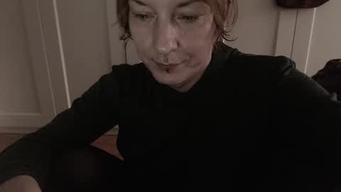 Snapshot of ifk_donkeysfr chatting on 11.29.25 Ifk Donkeys online show from 11.29.25