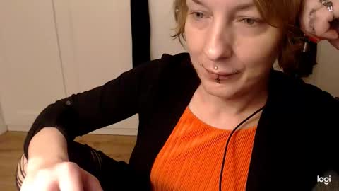 Snapshot of ifk_donkeysfr chatting on 12.04.25 Ifk Donkeys online show from 12.04.25