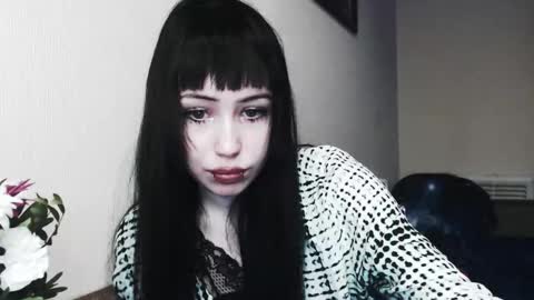 iiiiiiis online show from 12.14.25