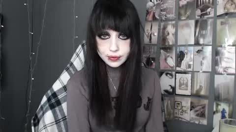 iiiiiiis online show from 06.11.26