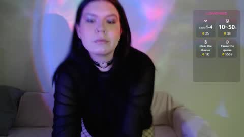 Vella online show from 11.22.25