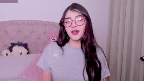 Snapshot of iki_mei chatting on 10.01.25 Maria online show from 10.01.25