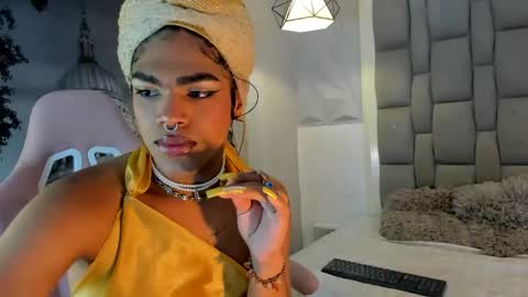 Snapshot of ile_matamba chatting on 10.21.25 ile_matamba online show from 10.21.25