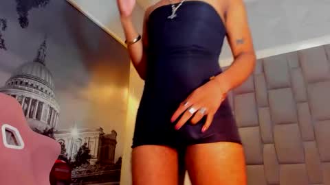 Snapshot of ile_matamba chatting on 11.06.25 ile_matamba online show from 11.06.25