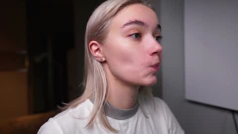 ileanacampbel online show from 12.19.24