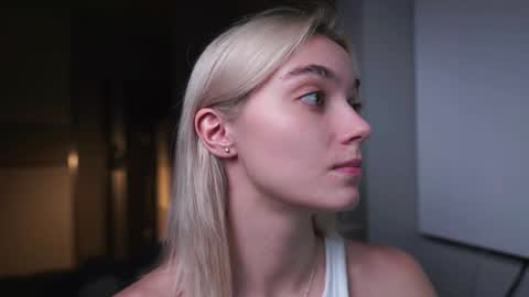 ileanacampbel online show from 01.09.25