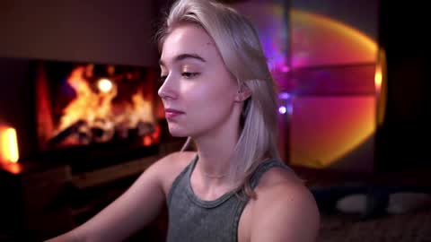 ileanacampbel online show from 01.11.25