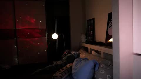 ileanacampbel online show from 09.30.25