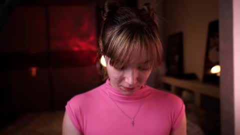 ileanacampbel online show from 10.04.25