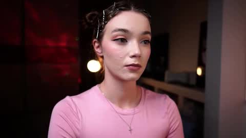 ileanacampbel online show from 11.12.25