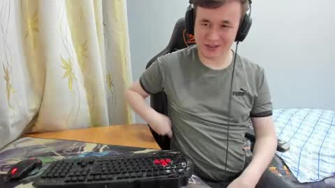 Snapshot of iliaskrislove chatting on 05.20.26 iliaskris online show from 05.20.26