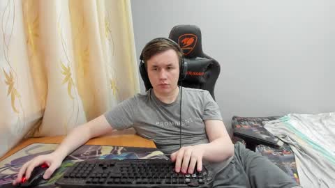 Snapshot of iliaskrislove chatting on 06.06.26 iliaskris online show from 06.06.26