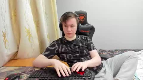 Snapshot of iliaskrislove chatting on 06.10.26 iliaskris online show from 06.10.26
