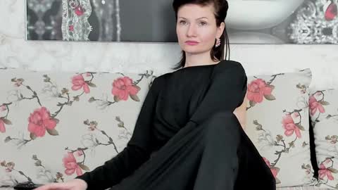 Ingrid or more easier...Miss  GoDDess Mistress online show from 01.05.25