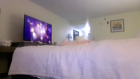 illuminatiheadspace1 online show from 09.14.25