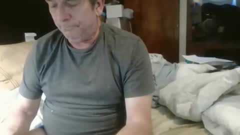 Snapshot of ilovetoshowoffagain chatting on 12.18.25 ilovetoshowoffagain online show from 12.18.25