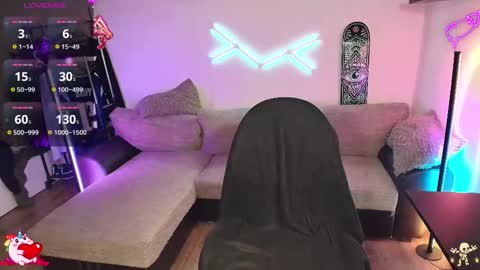 Snapshot of ilyafriend chatting on 10.02.25 Ilya online show from 10.02.25