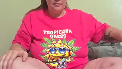 IM4KOUCR4ZY online show from 04.21.26