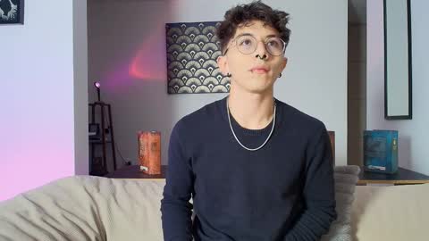 Snapshot of im__thomas chatting on 09.09.25 IM THOMAS online show from 09.09.25