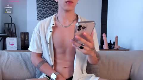 Snapshot of im__thomas chatting on 11.13.25 IM THOMAS online show from 11.13.25