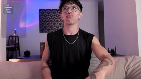 Snapshot of im__thomas chatting on 12.14.25 IM THOMAS online show from 12.14.25