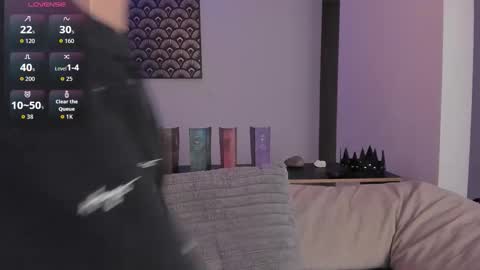 Snapshot of im__thomas chatting on 12.15.25 IM THOMAS online show from 12.15.25