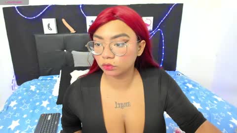 Snapshot of im_angels7 chatting on 01.23.25 Angela online show from 01.23.25