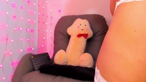 Snapshot of im_anna_ chatting on 02.17.25 im_anna_ online show from 02.17.25