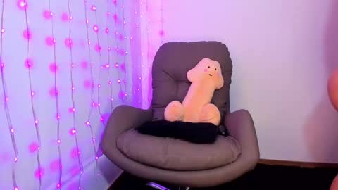 Snapshot of im_anna_ chatting on 02.24.25 im_anna_ online show from 02.24.25