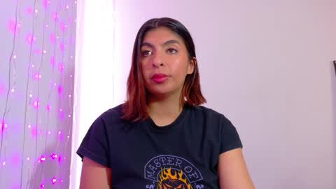 Snapshot of im_anna_ chatting on 10.19.25 im_anna_ online show from 10.19.25