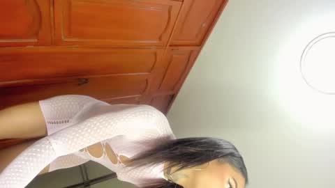 Snapshot of im_brittany_333 chatting on 10.18.25 im_brittany_333 online show from 10.18.25