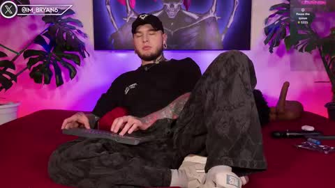 Snapshot of im_bryan chatting on 10.24.25 Bryan online show from 10.24.25