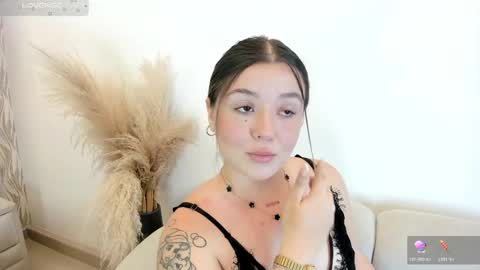 Snapshot of im_dalhia chatting on 06.05.26 DAHLIA online show from 06.05.26