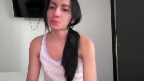 instagram  online show from 01.09.25