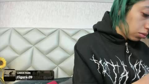  Im Gaia online show from 11.23.25