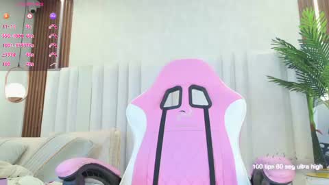 Snapshot of im_katherine_ chatting on 06.14.26 Katherine online show from 06.14.26