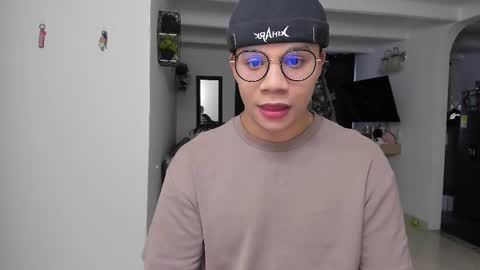 Snapshot of im_marco chatting on 11.26.25 Marco online show from 11.26.25