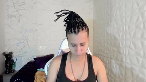 im_milan_rs online show from 02.28.25