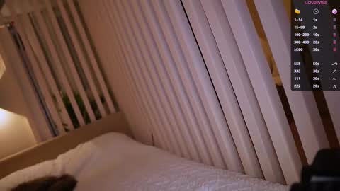 Milla online show from 11.11.25