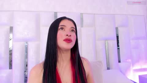 Snapshot of im_nika_ chatting on 11.28.25 Nika online show from 11.28.25