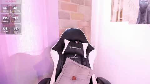 Scarlet  online show from 09.15.25