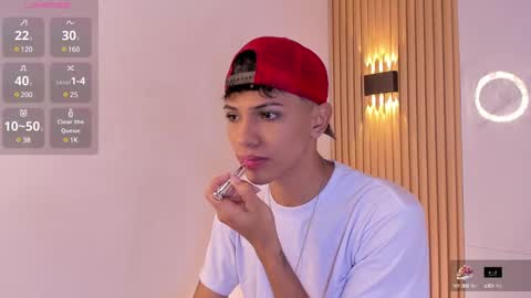 Snapshot of im_sebaslopez chatting on 02.08.25 im_sebaslopez online show from 02.08.25