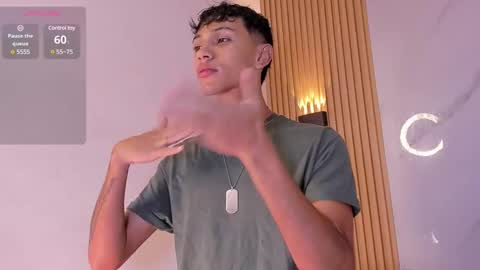 Snapshot of im_sebaslopez chatting on 02.12.25 im_sebaslopez online show from 02.12.25