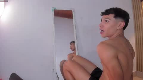 Snapshot of im_sebaslopez chatting on 03.08.25 im_sebaslopez online show from 03.08.25