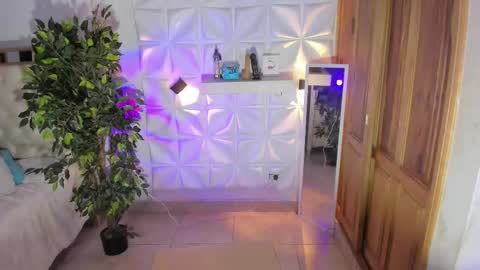 Snapshot of im_sebaslopez chatting on 10.30.25 im_sebaslopez online show from 10.30.25