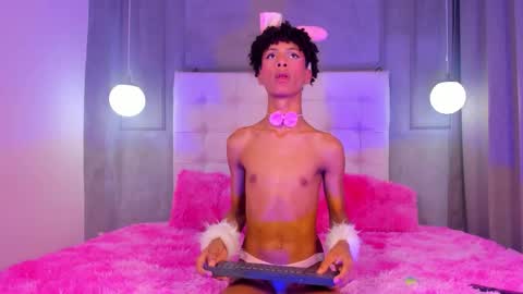 im_sky_ online show from 02.25.26