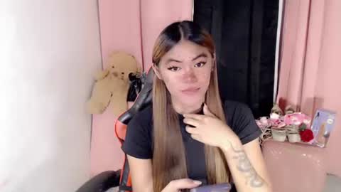 Snapshot of im_yourfairyannaxx chatting on 05.07.26 im_yourfairyannaxx online show from 05.07.26