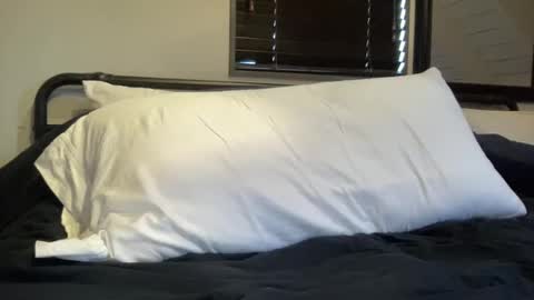 Snapshot of imamouthful20 chatting on 01.08.26 ImAMouthful online show from 01.08.26